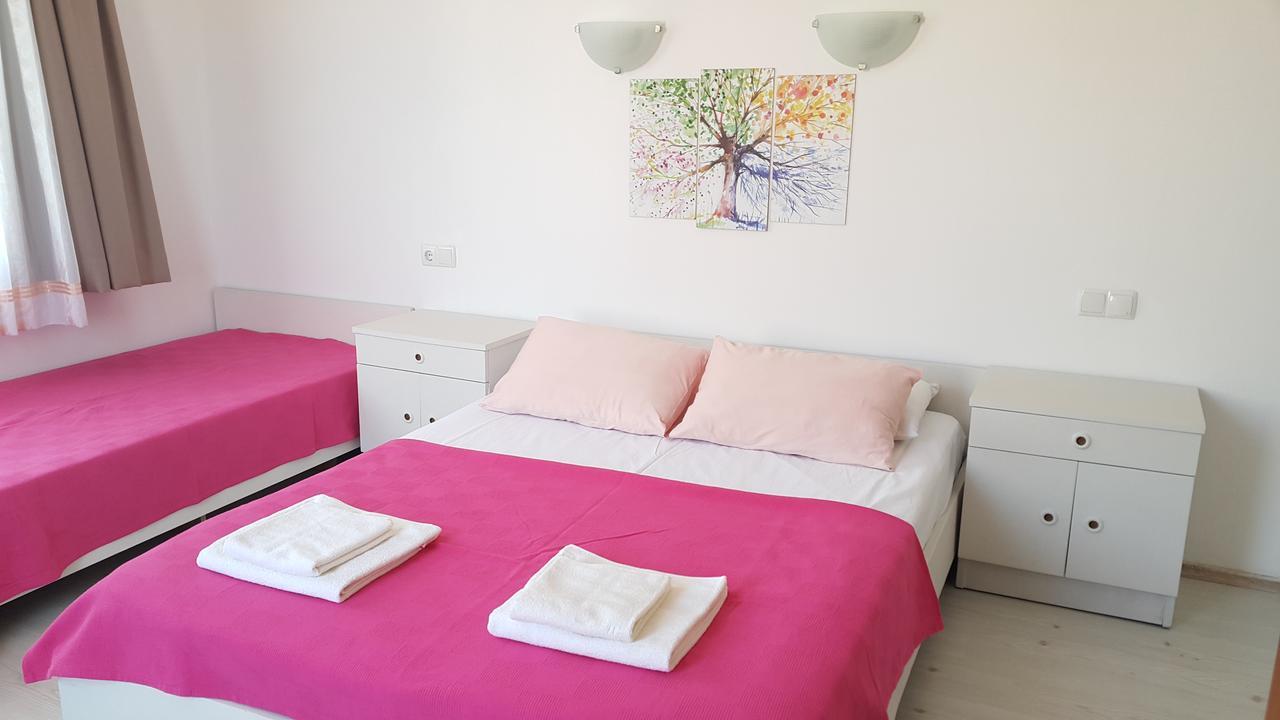 Ayvalik Pansiyon Exteriör bild